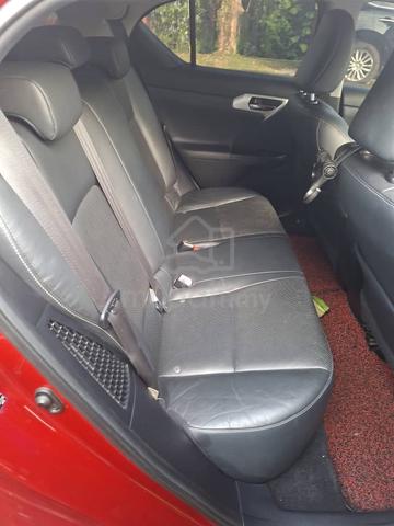 2011 Lexus CT200 1.8 H (HYBRID) (A) - 4