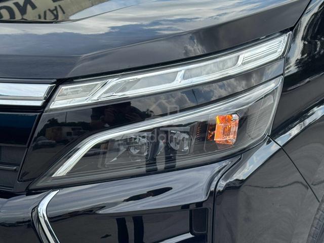2021 Toyota VOXY 2.0 ZS KIRAMEKI III 2PD 7STR 38K - 5