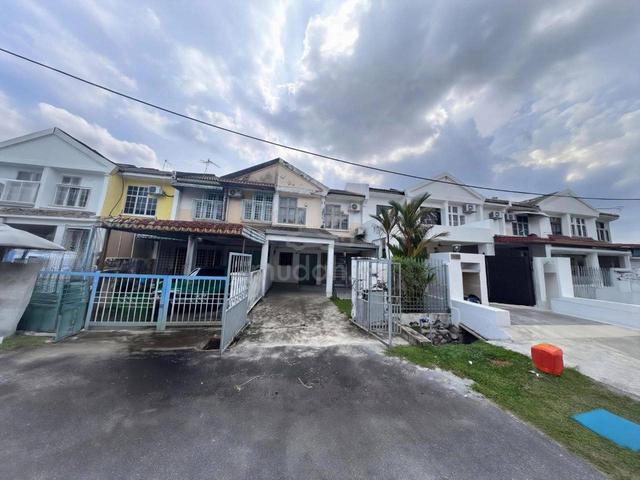20x65 EXTENDED BACKYARD Double Storey Taman Bukit Indah Fasa 3 Ampang 1