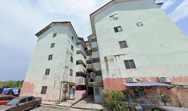 Flat in Taman Sri Nelayan 1