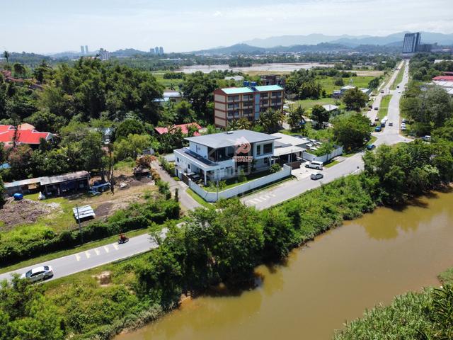 Elegant Modern Bungalow Villa – 2 Storeys | Penampang (with OC) 1