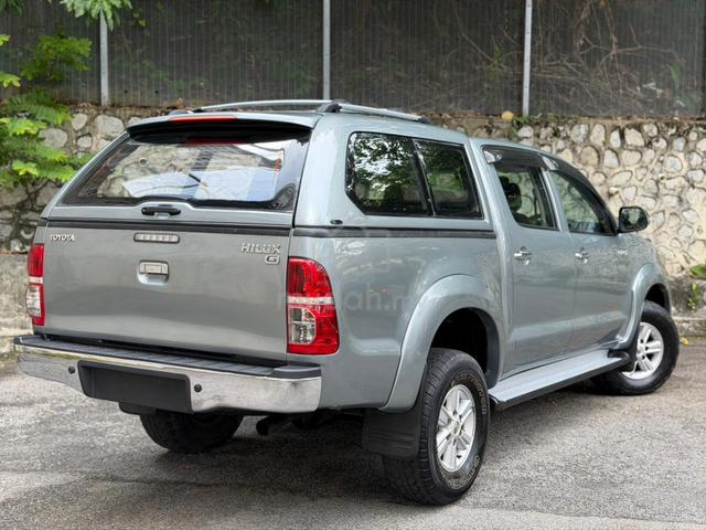 Toyota HILUX 2.5 G VNT FACELIFT (A) DOUBLE CAB - 4