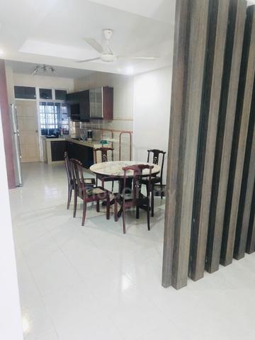 BILIK SEWA *MASTER ROOM* PREMIUM FULLY FURNISHED utk perempuan 1