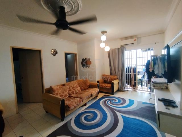 Lakeview Apartments 1