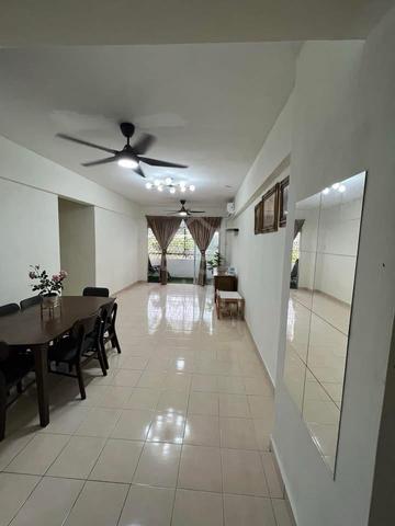 Putra Intan Kondominium 1