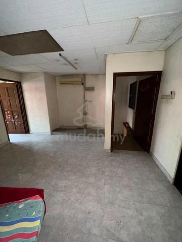Pasir Gudang @Pasir Putih Shop Lot Level 2 For Rent 1