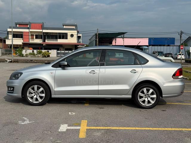 2018 Volkswagen VENTO 1.6 (A) -LEATHER SEAT/TIPTOP - 4