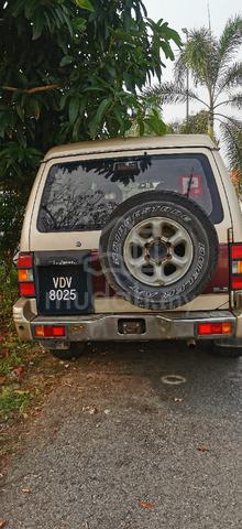 1995 Mitsubishi PAJERO 2.8 (A) - 3