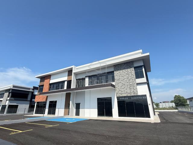 New 2 Storey Semi D Shop @ Semenyih For Rent 1