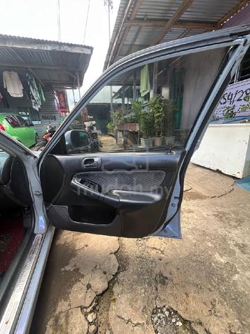 1997 Honda CIVIC 1.6 VTi (A) - 4