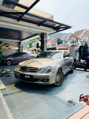 2007/11 Mercedes Benz CLK 200 K (CBU) - 1