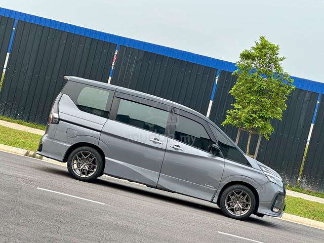 NISSAN SERENA 2.0 S-HYBRiD PREMIUM HIGHWAY🔥 - 2