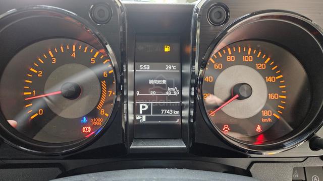 2023 Suzuki JIMNY SIERRA JC 1.5 / 8K KM / GRADE 5A - 4