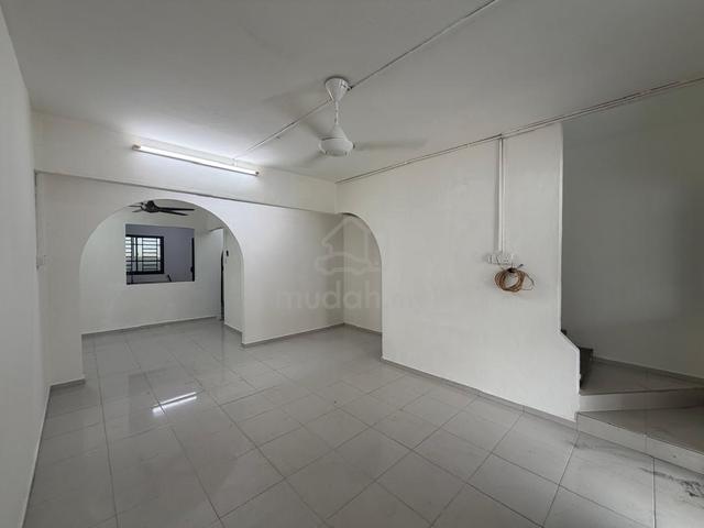 full loan cash out TMN DAMAI JAYA jln makmur LOW COST kitchen extended 1