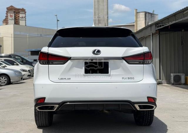 DUAL TONE SEAT 2022 Lexus RX300 F SPORT 2.0L (A) - 4