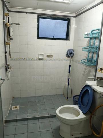 Tiara Apartment 1
