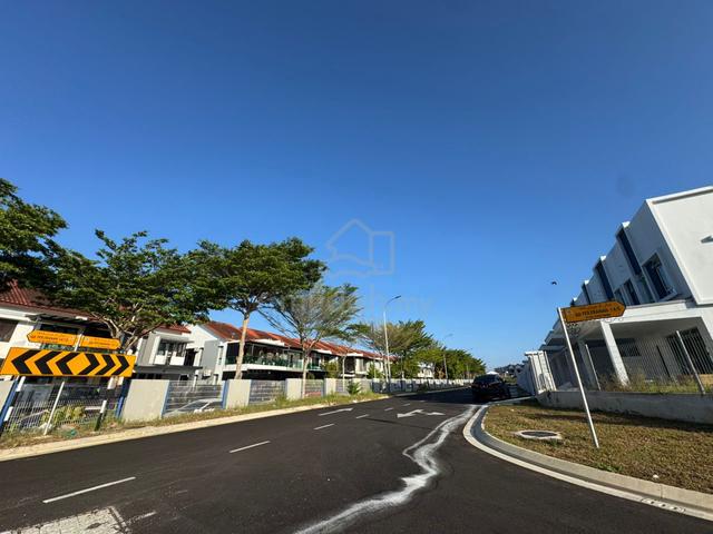Bandar Dato Onn Double Storey Terrace House For Sale 1