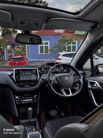 Peugeot 2008 1.2 PURETECH (A) 2018 - 4