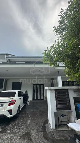 master bedroom for female ( 3 person ) 1