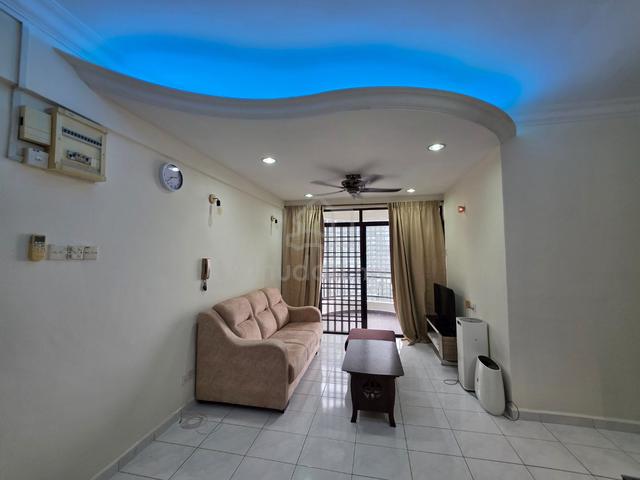 E-Park Condominium 1