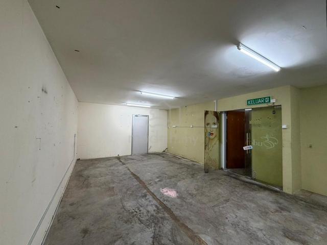 1ST FLOOR Shop RAJA UDA Facing Main Road HIGH VISIBILITY Butterworth 1
