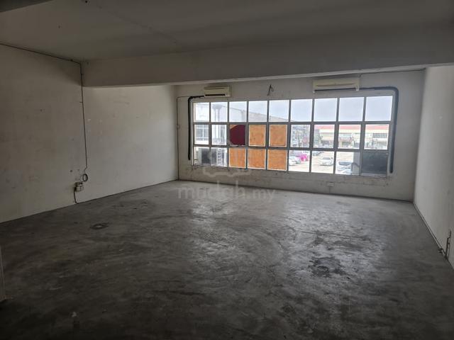 Bandar Puteri Klang 1st Floor Shoplot For RENT !!  Basic Unit 20x75 1