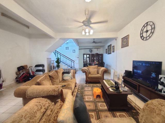 Double Storey Terrace  Cahaya Height U9 Shah Alam 1