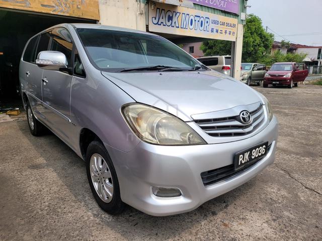 Toyota innova 2.0 auto tahun 2009 - 1