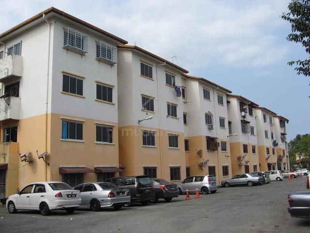 Flat Taman Harmoni 1