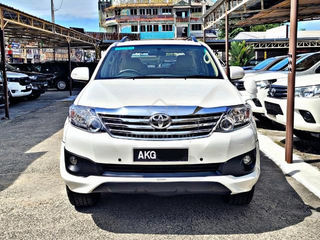 2012 Toyota FORTUNER 2.5 G FACELIFT NEW AT TYRES - 4
