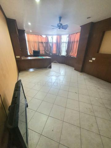 [sewa] First floor office space or hostel in Shah Alam 1