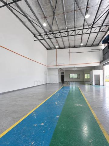 Kempas Utama 1.5 Storey Cluster Factory Impian Emas Sutera Utama 1
