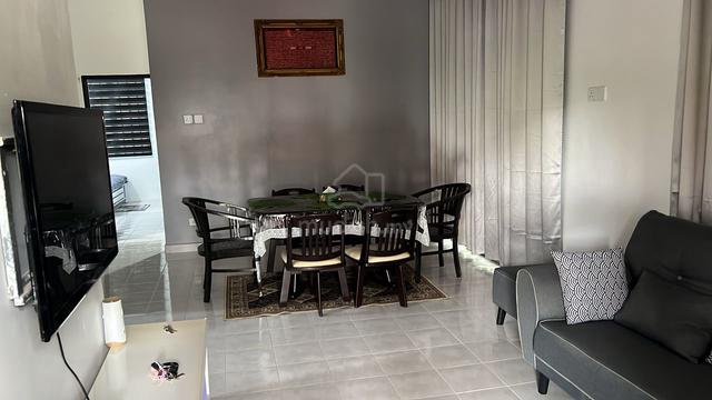 Rumah Semi D End Lot Taman Bukit Bayas Indah Dekat Hospital SNZ 1
