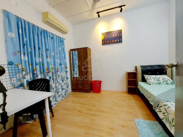 Female AC Private room❤️Sunway Hospital Seberang Jaya Perai❤️Owner 1