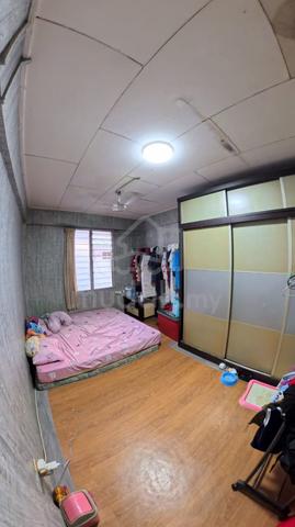Flat Sri Lanang (Desa Tebrau) 1