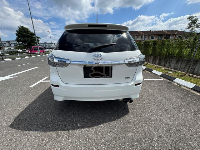 2012 Toyota WISH 1.8 X (A) - 4