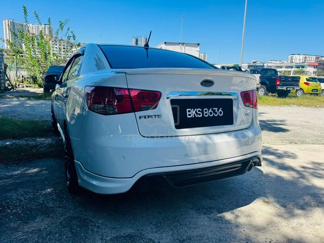 2010 Kia FORTE 2.0 SX (A) 6-SPEED - 2
