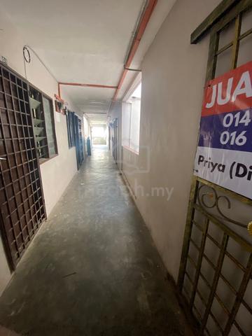 Flat Lake 64 1