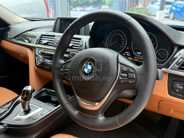 Bmw 318i LUXURY (CKD) 1.5 FACELIFT F/service BMW - 3