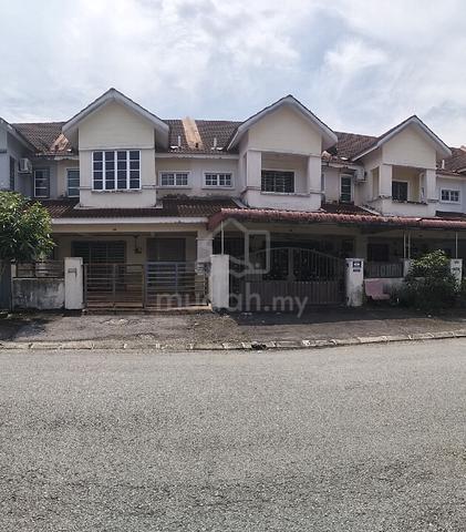Rumah 2 Tingkat Bidor Mewah Prima  1