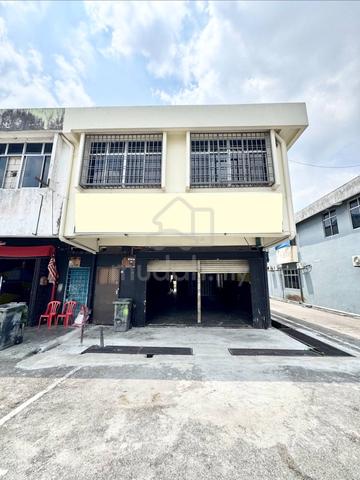 Shop Endlot facing mainroad for Rent @ Taman Desa Molek, Pontian 1