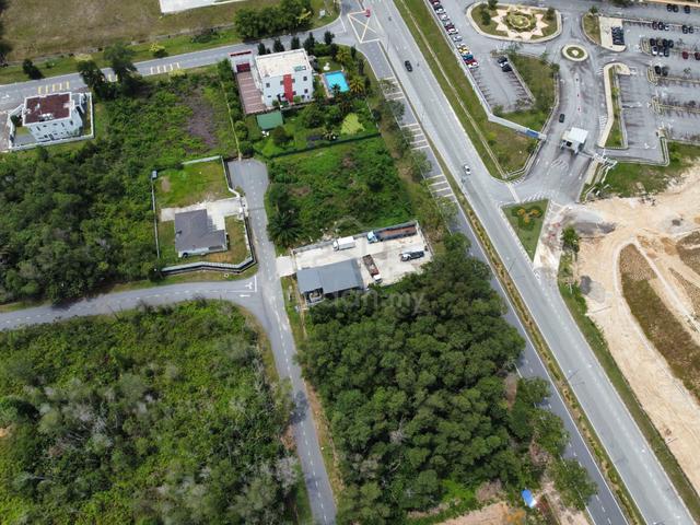 CORNER Lot FREEHOLD Bunglow lot at Nilai Spring Villas,NILAI 1