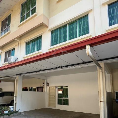Ganang Villa Townhouse | Newly Renovated 1