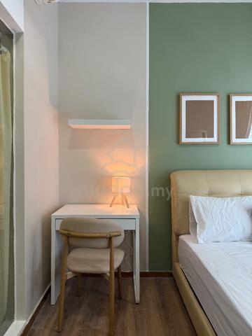 Master Room (Male) @ Amerin Residence, Seri Kembangan, Selangor 1