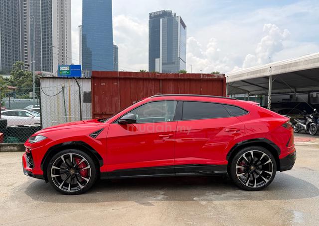 2022 Lamborghini 4.0 Urus B&O Sound Vacuum Door - 2
