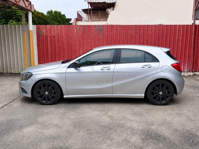 2014 Mercedes Benz A200 1.6 (A) LOAN KEDAI IC SHJA - 4