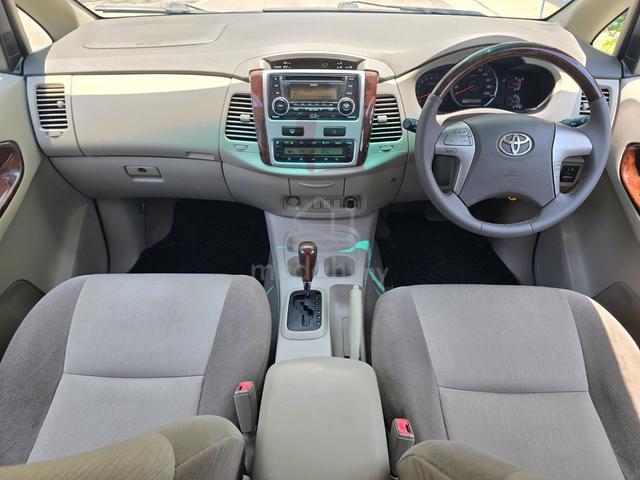 2012 Toyota INNOVA 2.0 G (A) Tip-Top - 2