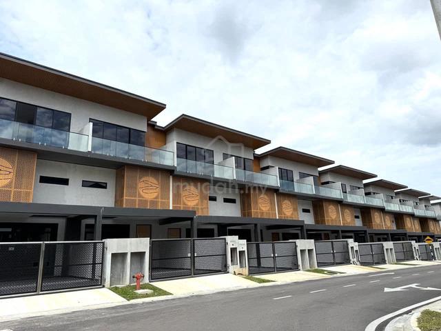 D'art Hill Residences 1