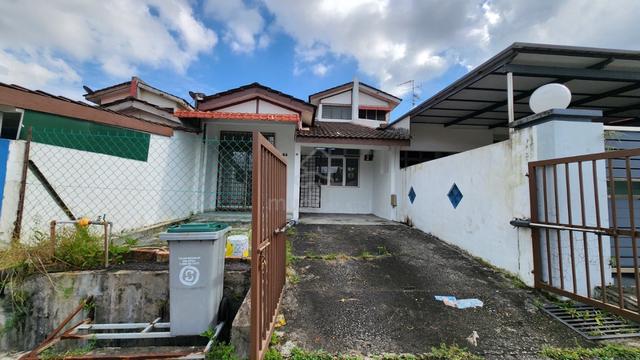 Freehold, 3b2b, 480k Only, 1 Storey @ Desa Jaya/ Jalan Danau 1