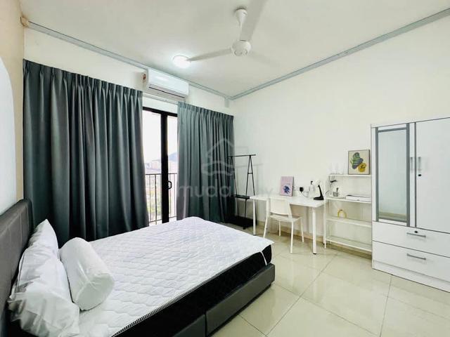 [Female Only] Clean and Cozy Room For Rent At Sungai Ara Bayan Lepas 1